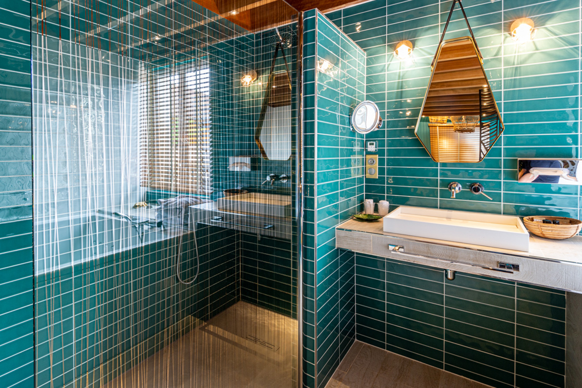 Salle de bains d'un hotel de luxe en Normandie - ©Marc Chazelle photographe hotel restaurant